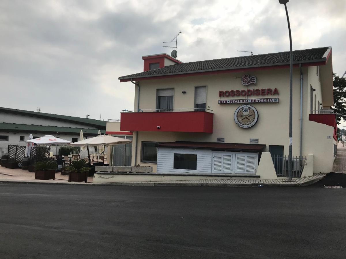 Rosso Di Sera Citta Sant'Angelo Exterior photo